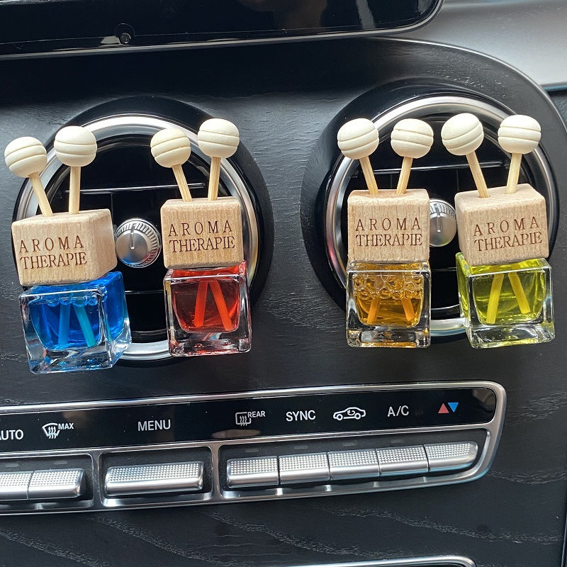 Car Air Vent Perfume Bottle for Aromatherapy Use