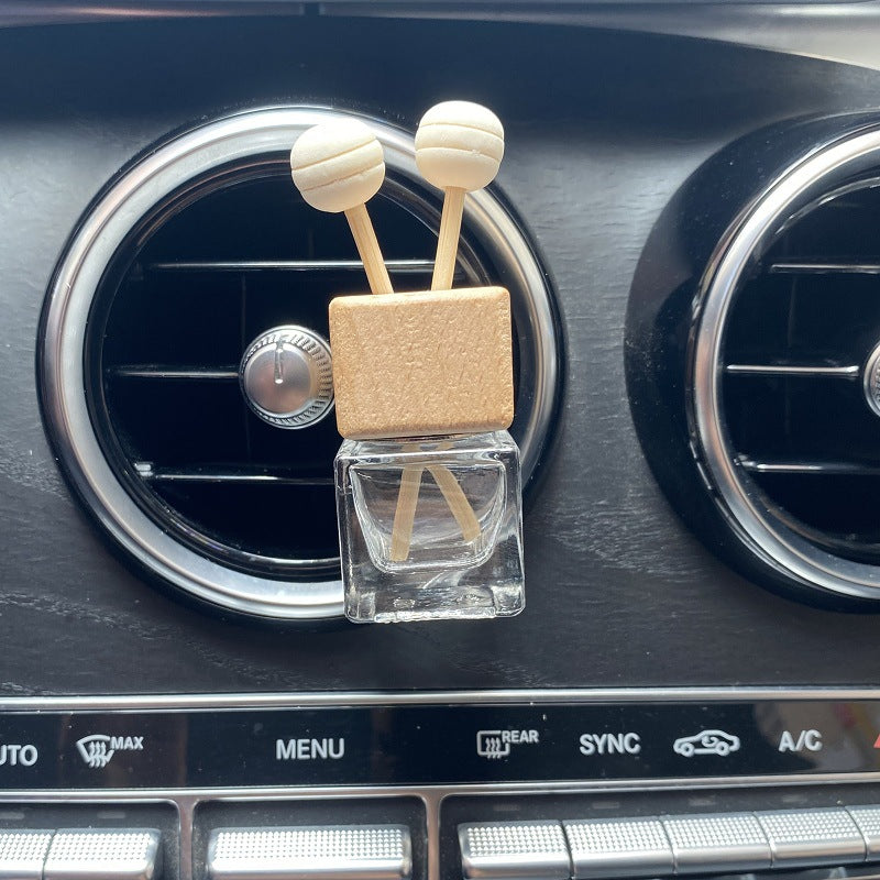 Car Air Vent Perfume Bottle for Aromatherapy Use