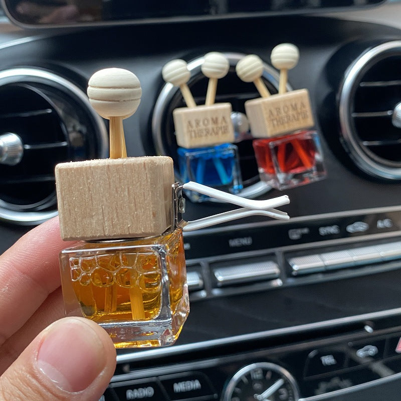 Car Air Vent Perfume Bottle for Aromatherapy Use